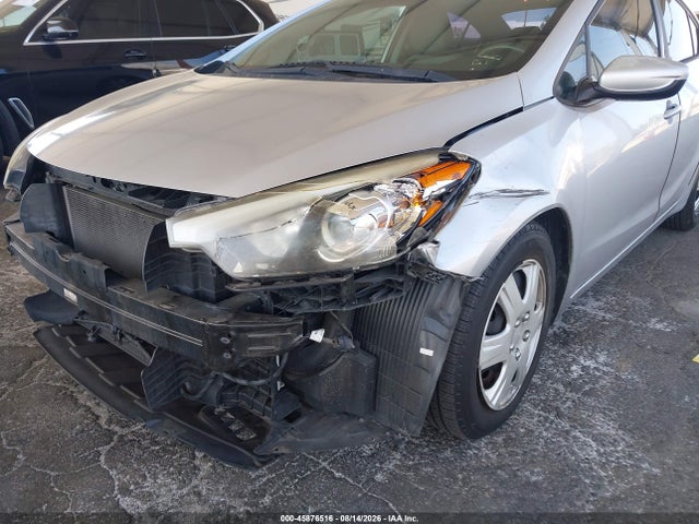 KIA FORTE LX 2016 KNAFK4A66G5449434 Image 6