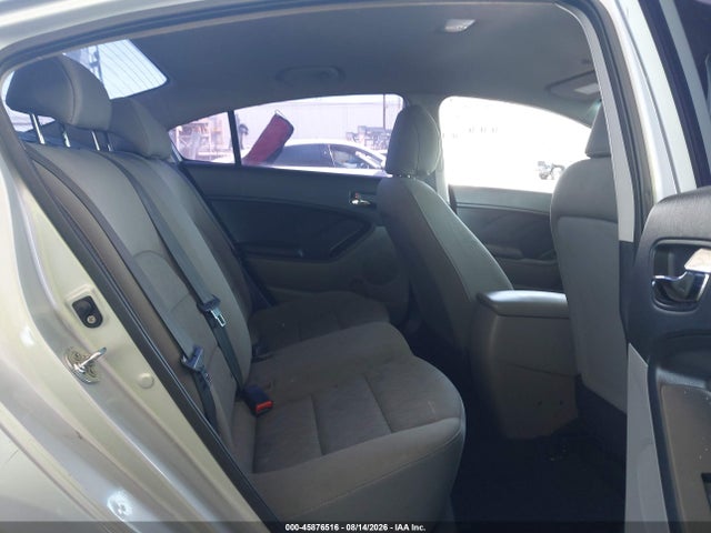 KIA FORTE LX 2016 KNAFK4A66G5449434 Image 8