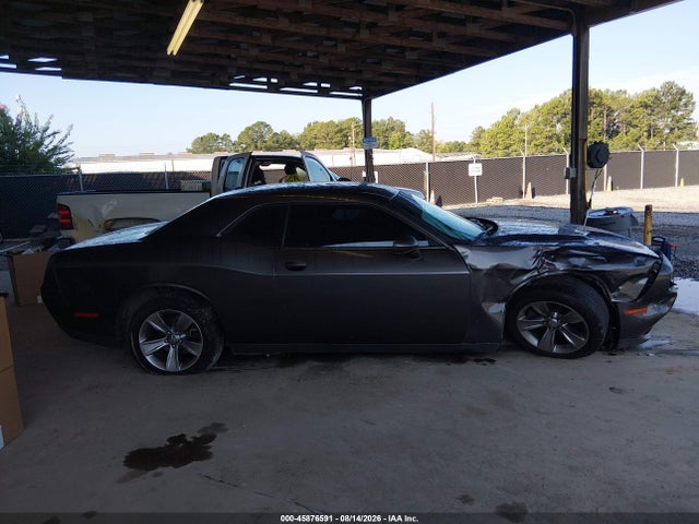 2016 Dodge Challenger Sxt მანქანა იყიდება აუქციონზე, vin: 2C3CDZAG7GH250248, აუქციონის ნომერი: 45876591