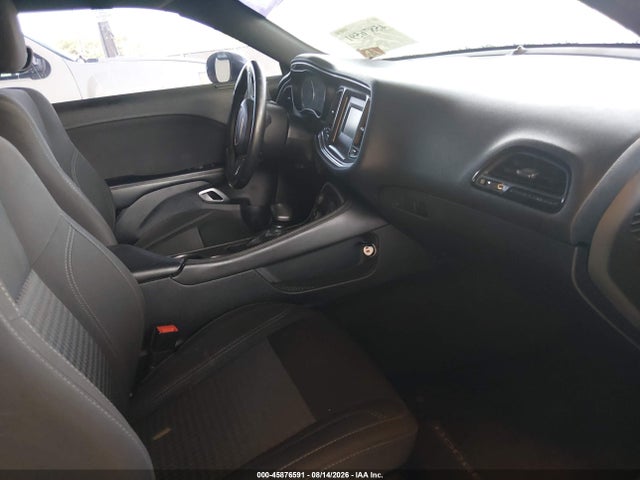 2016 Dodge Challenger Sxt მანქანა იყიდება აუქციონზე, vin: 2C3CDZAG7GH250248, აუქციონის ნომერი: 45876591