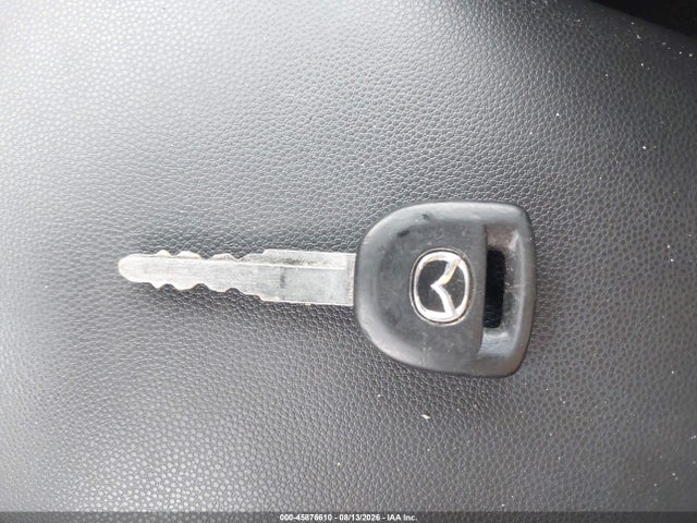Продажа на аукционе авто 2005 Mazda Mazda3 I, vin: JM1BK12F351307528, номер лота: 45876610