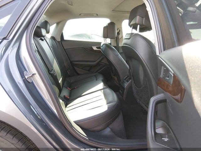 WAUGMAF42HN066175 Audi A4 Ultra Premium