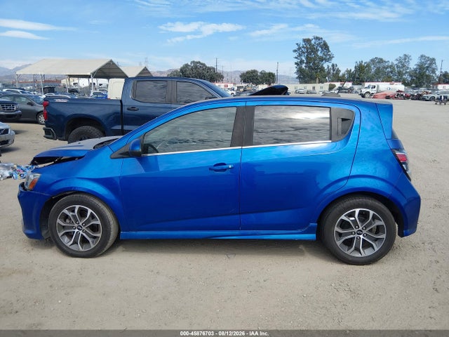 Продажа на аукционе авто 2020 Chevrolet Sonic Fwd  Lt 5-door, vin: 1G1JD6SBXL4102468, номер лота: 45876703