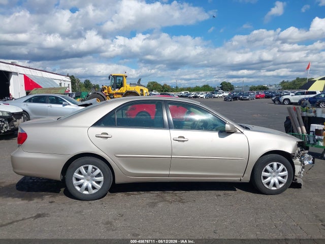 45876711 :رقم المزاد ، 4T1BE32K46U160390 vin ، 2006 Toyota Camry Le مزاد بيع