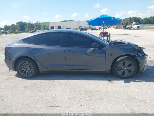 Tesla Model 3 Rear-wheel Drive 2022 5YJ3E1EA3NF341696 Image 13