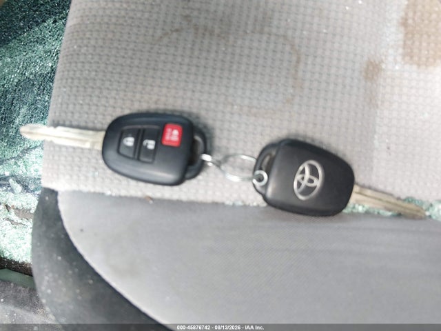 Продаж на аукціоні авто 2017 Toyota Rav4 Xle, vin: 2T3WFREV0HW335039, номер лоту: 45876742
