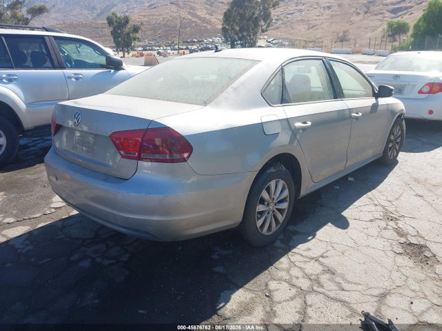 2013 Volkswagen Passat 2.5l S მანქანა იყიდება აუქციონზე, vin: 1VWAP7A34DC005494, აუქციონის ნომერი: 45876762