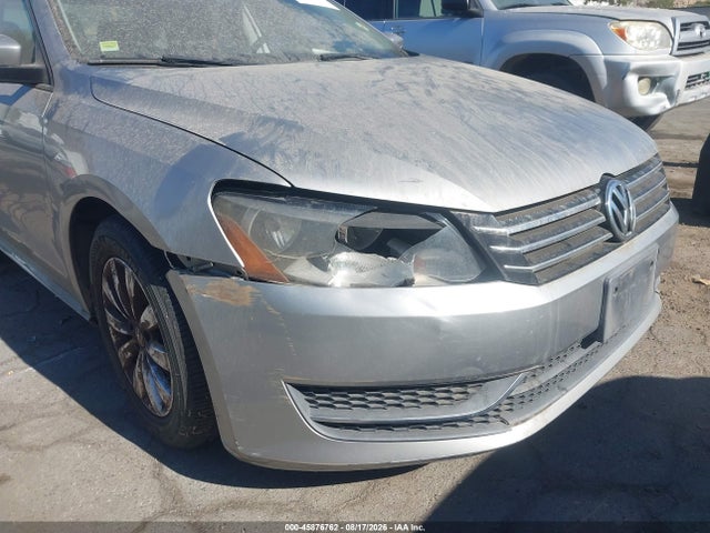 2013 Volkswagen Passat 2.5l S მანქანა იყიდება აუქციონზე, vin: 1VWAP7A34DC005494, აუქციონის ნომერი: 45876762