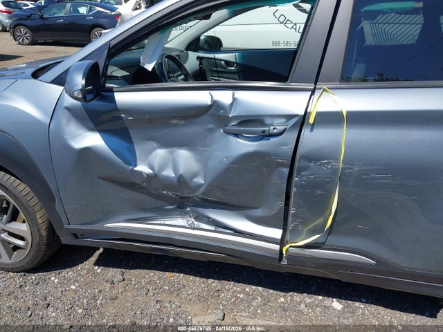 2020 Hyundai Kona Limited მანქანა იყიდება აუქციონზე, vin: KM8K3CA54LU495002, აუქციონის ნომერი: 45876769