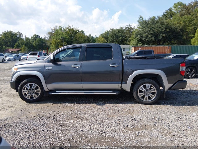 Продажа на аукционе авто 2017 Toyota Tundra Platinum 5.7l V8, vin: 5TFGW5F18HX224873, номер лота: 45876788