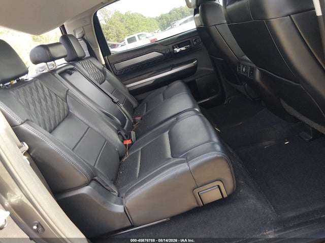 Продажа на аукционе авто 2017 Toyota Tundra Platinum 5.7l V8, vin: 5TFGW5F18HX224873, номер лота: 45876788