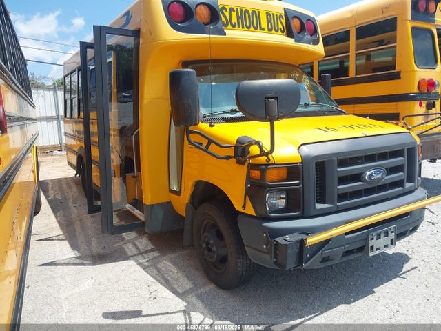2016 Ford Bus E-450 Cutaway მანქანა იყიდება აუქციონზე, vin: 1FDFE4FS7GDC55206, აუქციონის ნომერი: 45876799