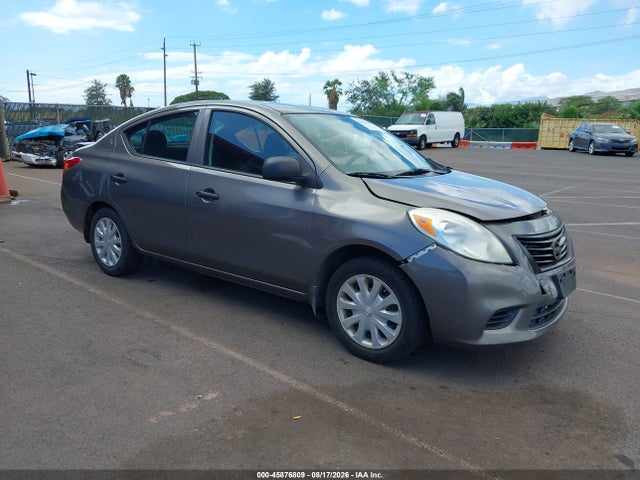 45876809 :رقم المزاد ، 3N1CN7AP3EL814448 vin ، 2014 Nissan Versa 1.6 S+ مزاد بيع