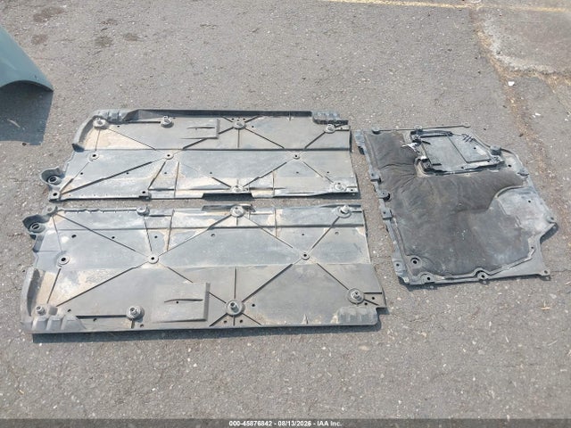 45876842 :رقم المزاد ، JTDL9RFU6K3010163 vin ، 2019 Toyota Prius Le مزاد بيع