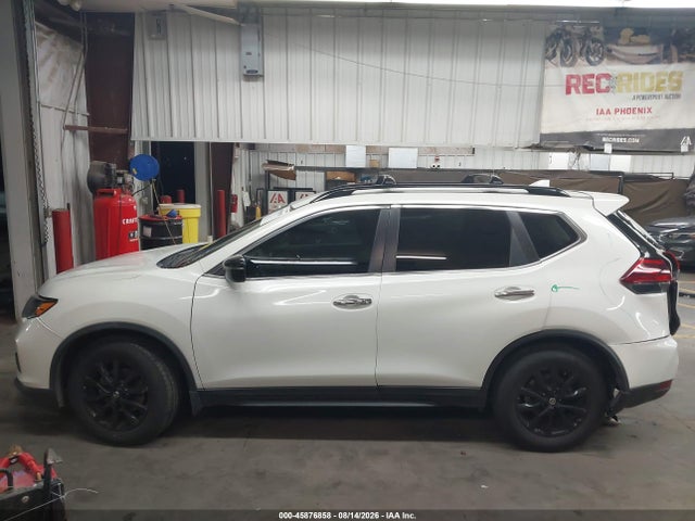 Nissan ROGUE SV 2018 5N1AT2MT5JC745690 Image 13