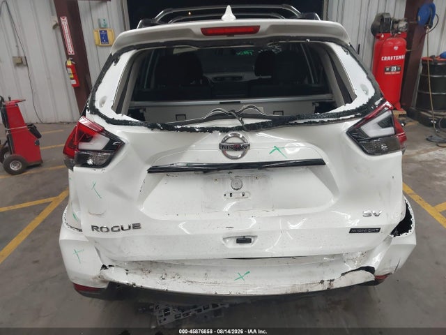 Nissan ROGUE SV 2018 5N1AT2MT5JC745690 Image 15