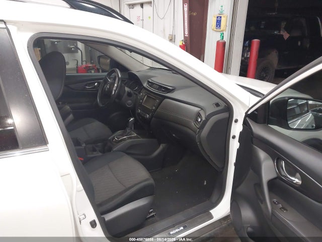 Nissan ROGUE SV 2018 5N1AT2MT5JC745690 Image 5