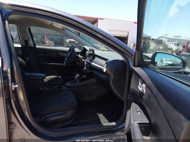 Продажа на аукционе авто 2021 Kia Forte Lxs, vin: 3KPF24AD0ME348813, номер лота: 45876877