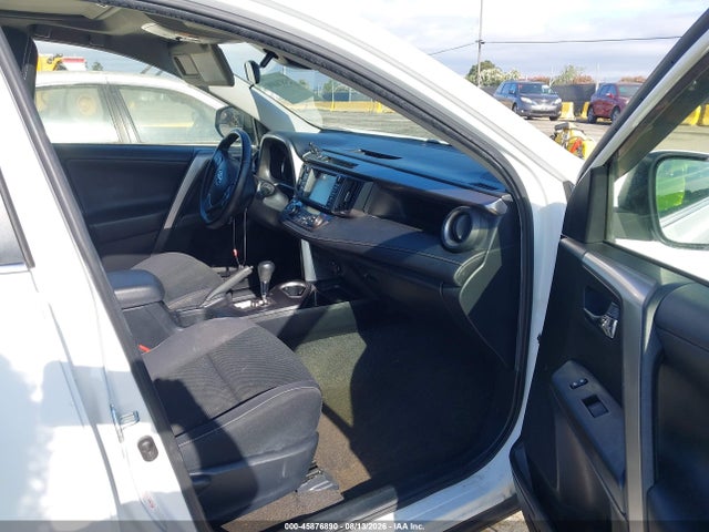 JTMRJREV5HD072295 Toyota Rav4 Hybrid Xle