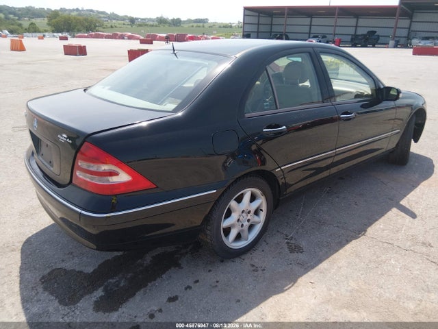 45876947 :رقم المزاد ، WDBRF61J02F174858 vin ، 2002 Mercedes-benz C 240 مزاد بيع
