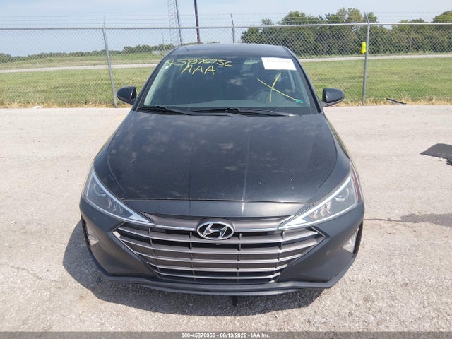 Продаж на аукціоні авто 2020 Hyundai Elantra Se, vin: 5NPD74LF2LH541708, номер лоту: 45876956