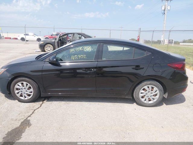 Продаж на аукціоні авто 2020 Hyundai Elantra Se, vin: 5NPD74LF2LH541708, номер лоту: 45876956