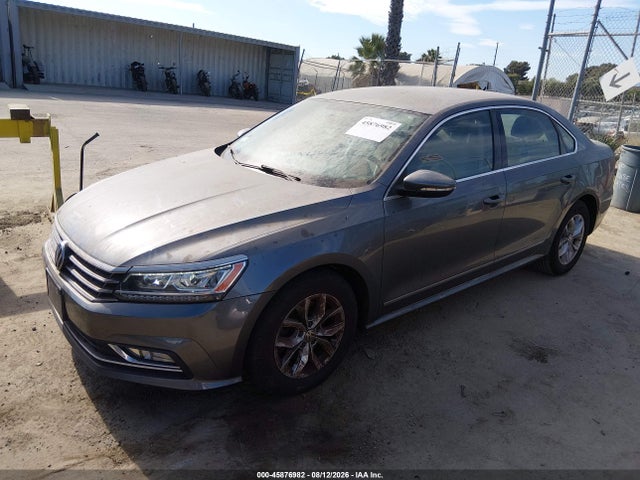 Продажа на аукционе авто 2016 Volkswagen Passat 1.8t S, vin: 1VWAT7A3XGC049239, номер лота: 45876982