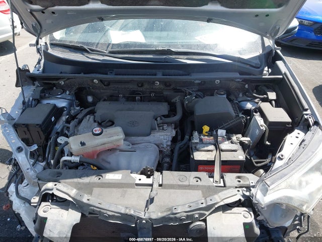 Toyota Rav4 Xle 2018 JTMWFREV8JD120642 Image 10