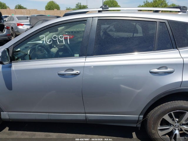 Toyota Rav4 Xle 2018 JTMWFREV8JD120642 Image 14