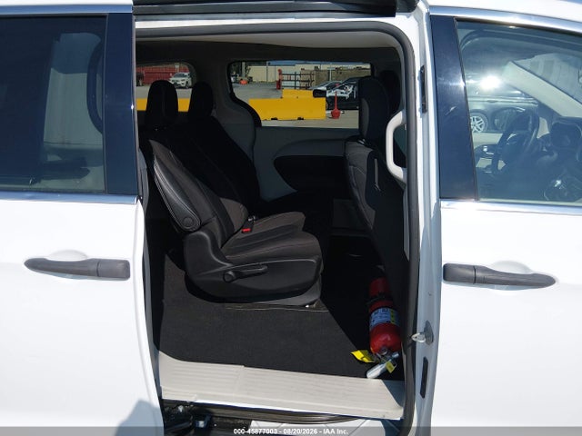 Aukcja sprzedaży 2021 Chrysler Voyager L, vin: 2C4RC1AGXMR568414, numer aukcji: 45877003