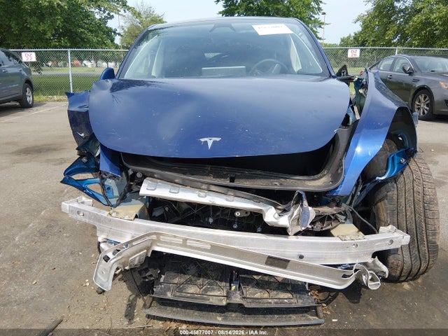 2024 Tesla Model Y Performance Dual Motor All-wheel Drive მანქანა იყიდება აუქციონზე, vin: 7SAYGDEF5RF047349, აუქციონის ნომერი: 45877007