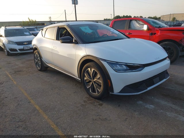 KIA Ev6 Light Long Range 2024 KNDC34LA2R5199892 главное изображение