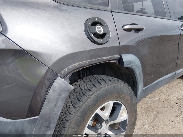 Продаж на аукціоні авто 2014 Jeep Cherokee Trailhawk, vin: 1C4PJMBS8EW196971, номер лоту: 45877090
