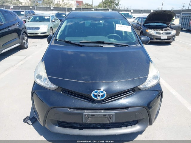 Toyota Prius V Two 2015 JTDZN3EU3FJ027816 Image 12