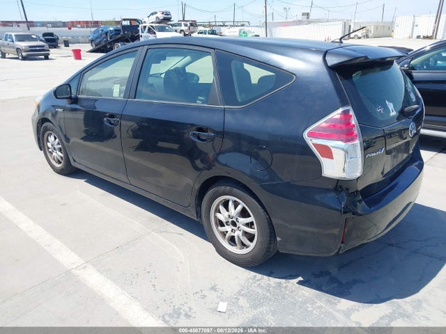 Toyota Prius V Two 2015 JTDZN3EU3FJ027816 Image 3