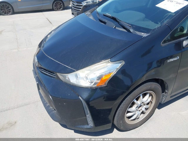 Toyota Prius V Two 2015 JTDZN3EU3FJ027816 Image 6