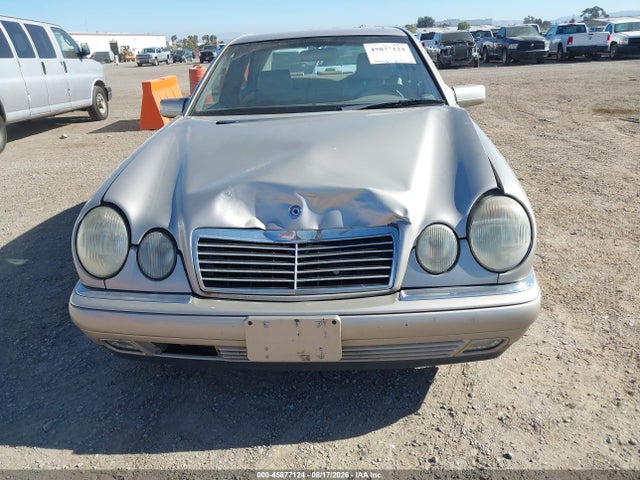 1998 Mercedes-benz E 320 მანქანა იყიდება აუქციონზე, vin: WDBJF65F2WA603780, აუქციონის ნომერი: 45877124