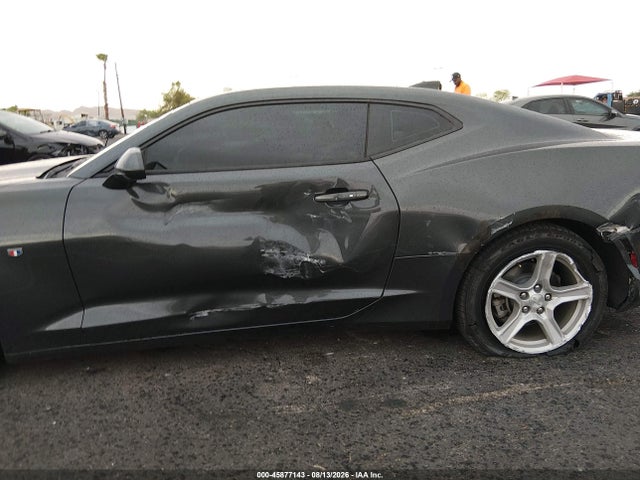 1G1FB1RX2J0165293 Chevrolet Camaro 1lt