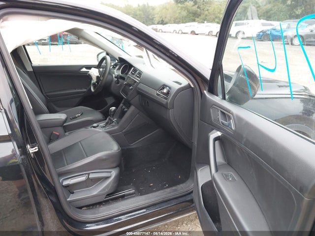 Продажа на аукционе авто 2021 Volkswagen Tiguan 2.0t Se/2.0t Se R-line Black/2.0t Sel, vin: 3VV2B7AX4MM133873, номер лота: 45877147