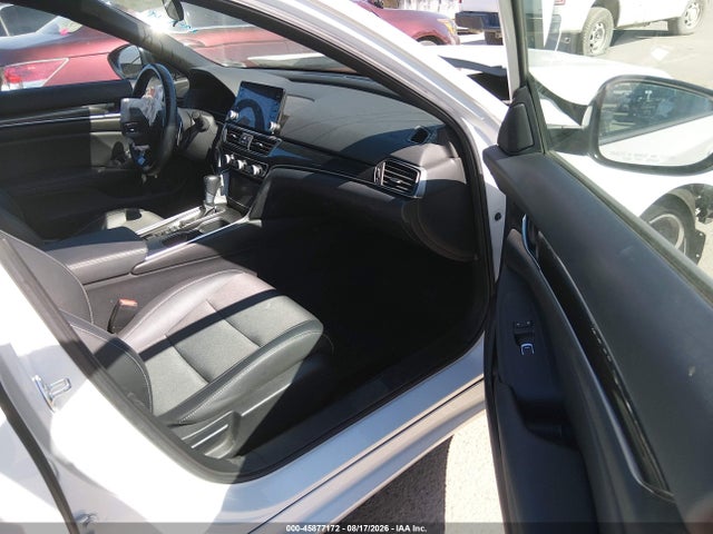 1HGCV1F33NA008148 Honda Accord Sport