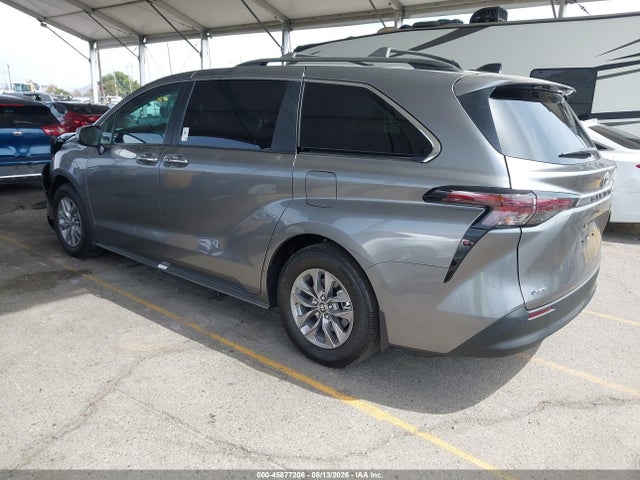 45877206 :رقم المزاد ، 5TDYRKECXTS333380 vin ، 2026 Toyota Sienna Xle مزاد بيع
