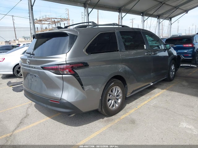 45877206 :رقم المزاد ، 5TDYRKECXTS333380 vin ، 2026 Toyota Sienna Xle مزاد بيع