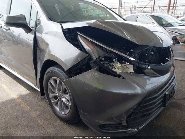 45877206 :رقم المزاد ، 5TDYRKECXTS333380 vin ، 2026 Toyota Sienna Xle مزاد بيع