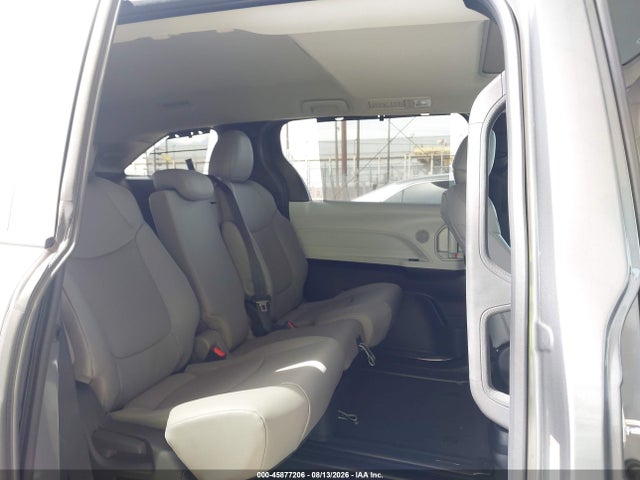 45877206 :رقم المزاد ، 5TDYRKECXTS333380 vin ، 2026 Toyota Sienna Xle مزاد بيع