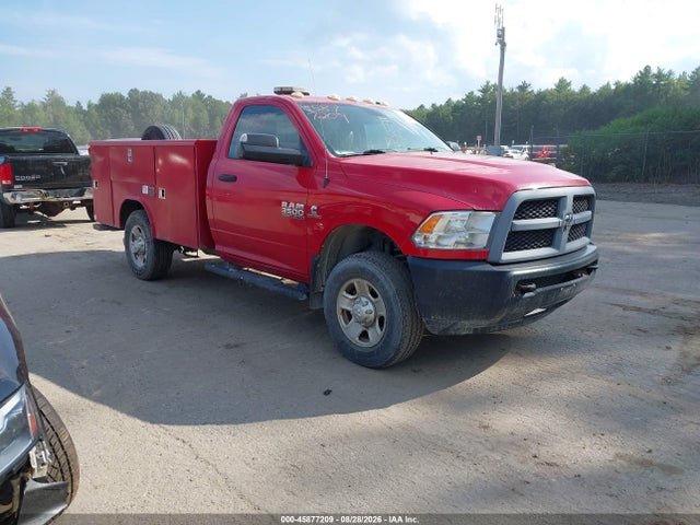 45877209 :رقم المزاد ، 3C7WR8AL7FG638129 vin ، 2015 Ram 3500 Chassis Tradesman/slt مزاد بيع