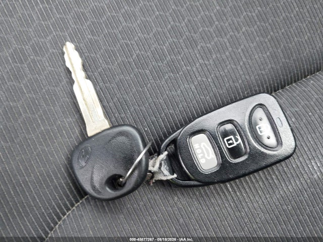 Продажа на аукционе авто 2018 Hyundai Elantra Se, vin: 5NPD74LF5JH330726, номер лота: 45877267