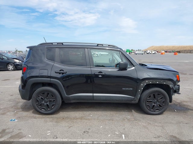 ZACCJBAB2JPH82741 Jeep Renegade Upland Edition 4x4