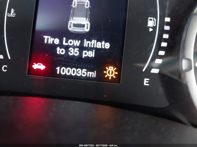 ZACCJBAB2JPH82741 Jeep Renegade Upland Edition 4x4