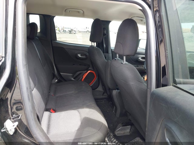 ZACCJBAB2JPH82741 Jeep Renegade Upland Edition 4x4