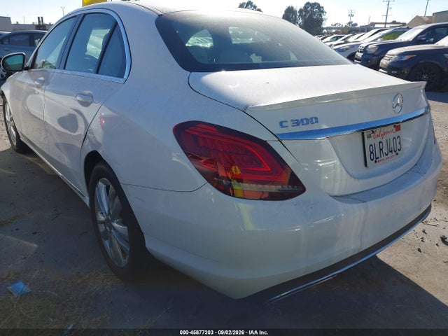 Mercedes-Benz C 300 2019 55SWF8DB3KU322704 Image 3
